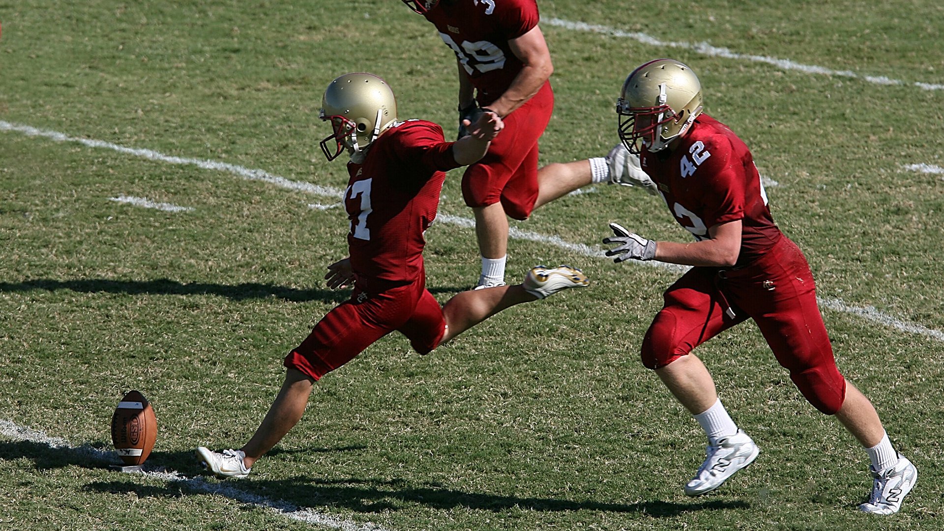 _本周最佳比赛：华丽攻防展现极致技巧_，华丽攻击