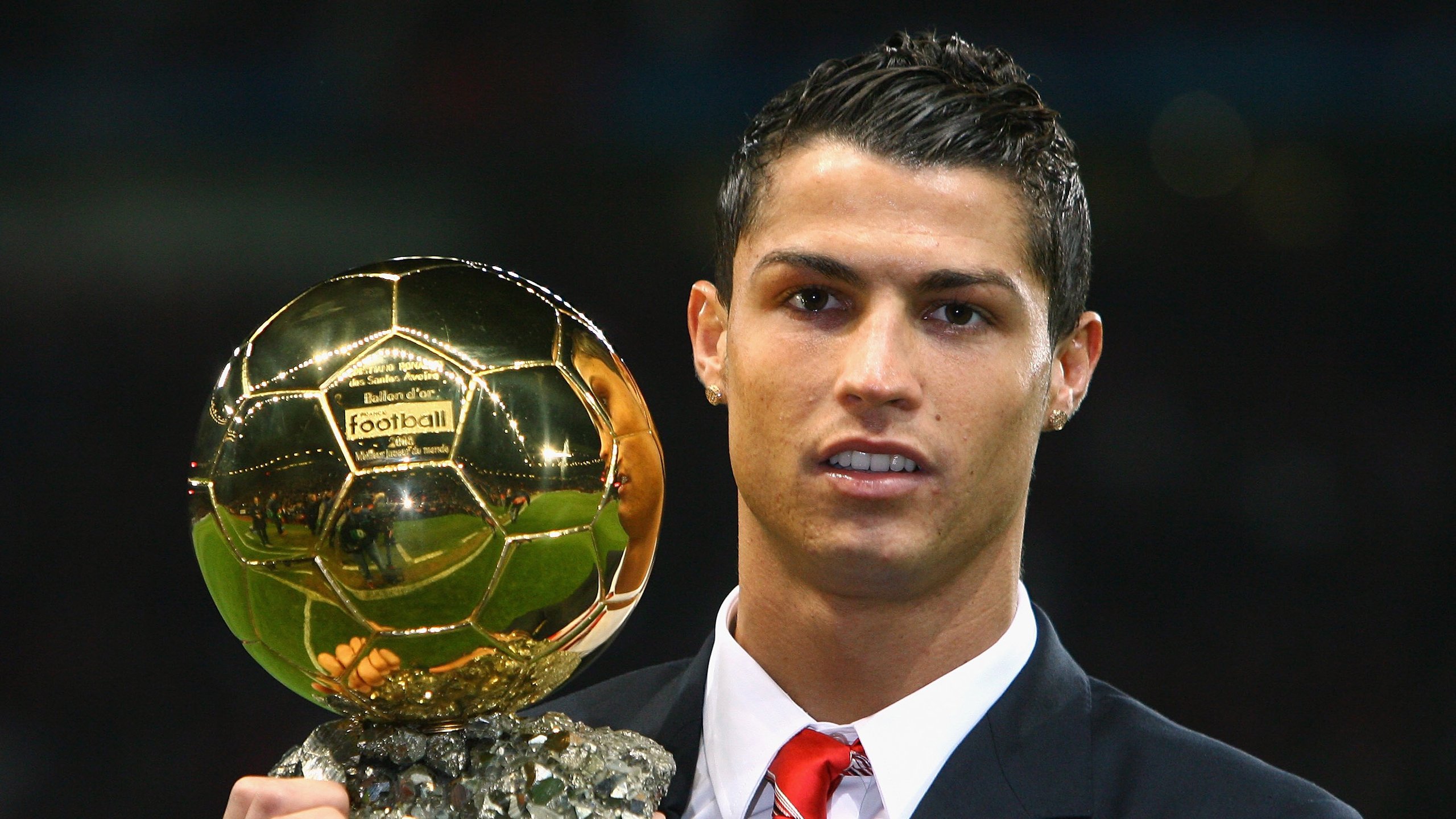 “足球+科技”的创新创业大赛火热展开,引领行业新潮流,关于足球的创业